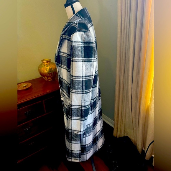 NWOT. Just Fab lined winter coat. - Picture 2 of 7